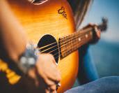 5 essential skills to play a great guitar solo article icon
