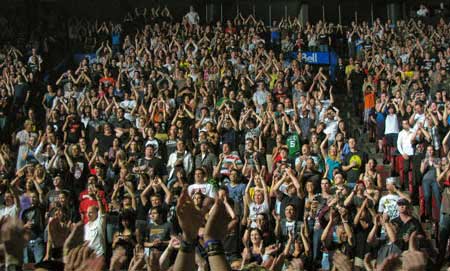 concert crowd